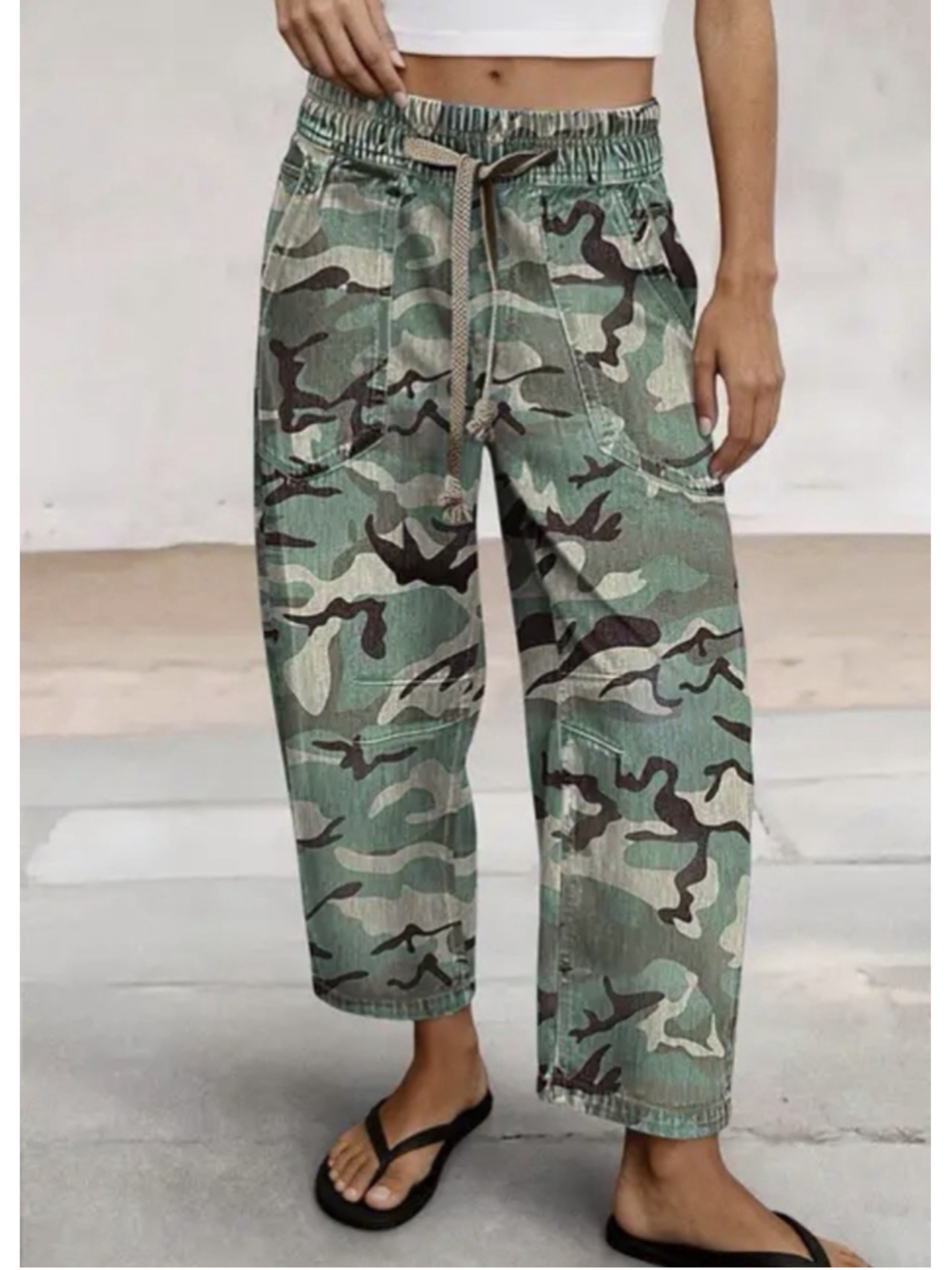 Flamingals Camo Drawstring Mid Waist Barrel Leg Crop Pants XL